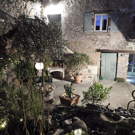Chambre D'Hotes Les 3 Cochons D'Olt Arcambal Exterior photo